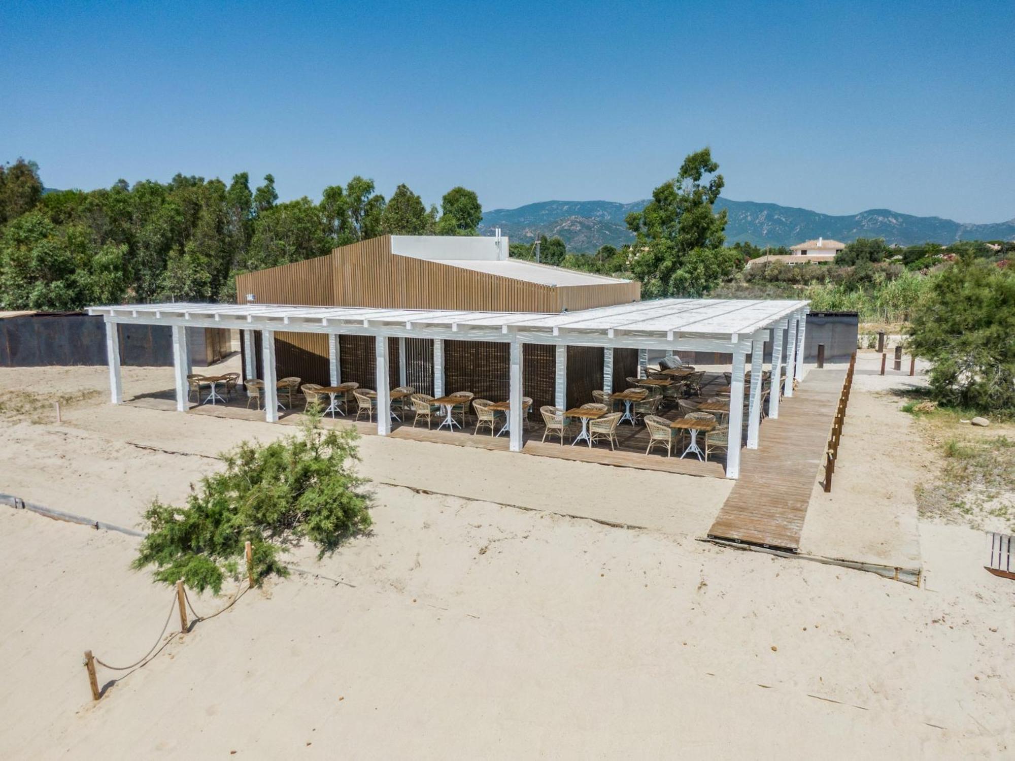 Is Molas Resort Pula Exterior photo