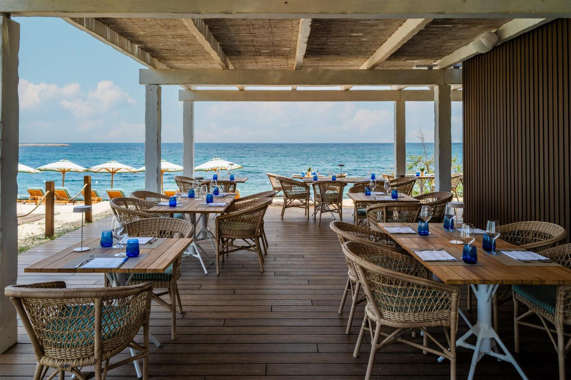 Is Molas Resort Pula Exterior photo