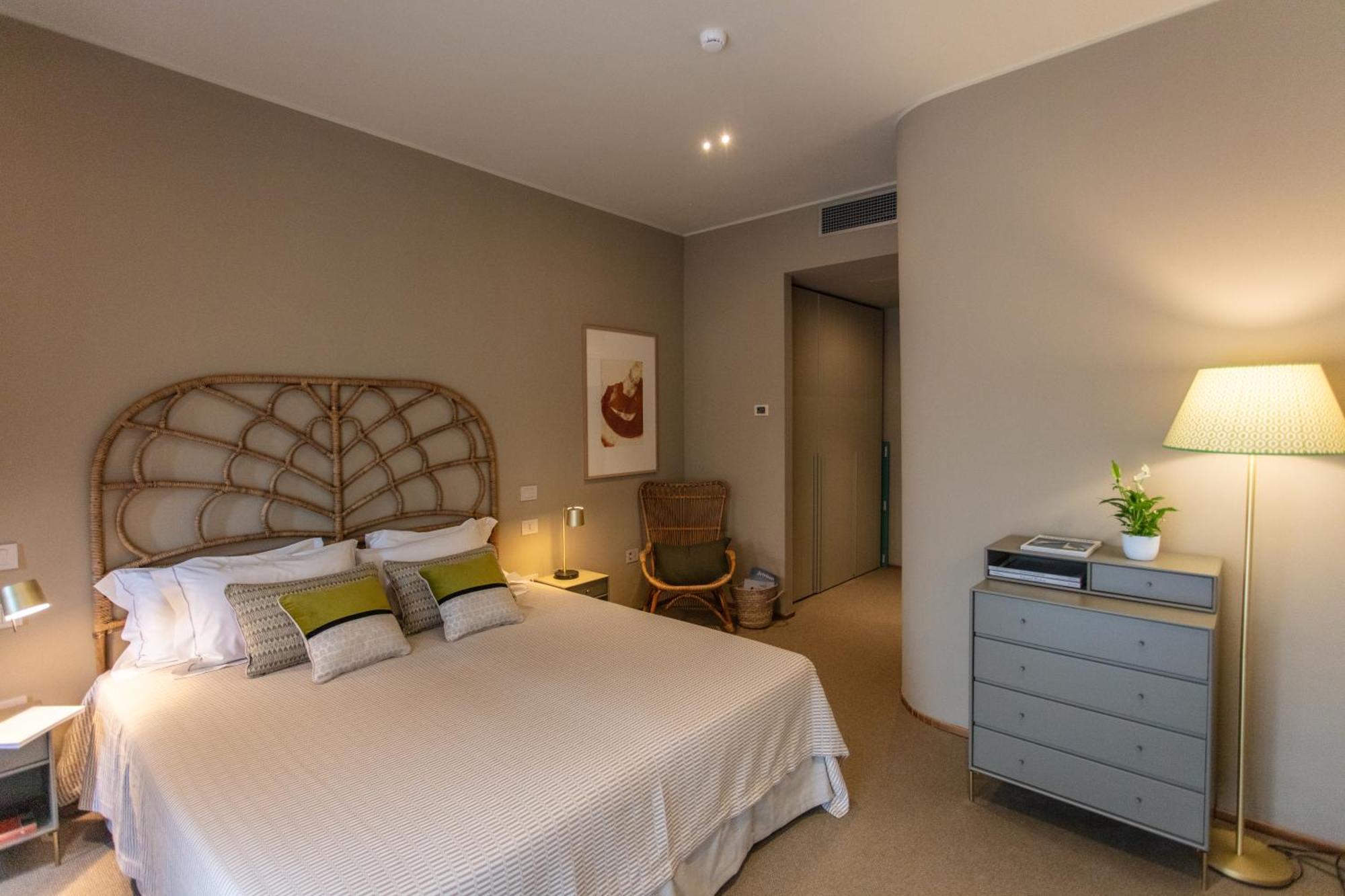 Is Molas Resort Pula Exterior photo